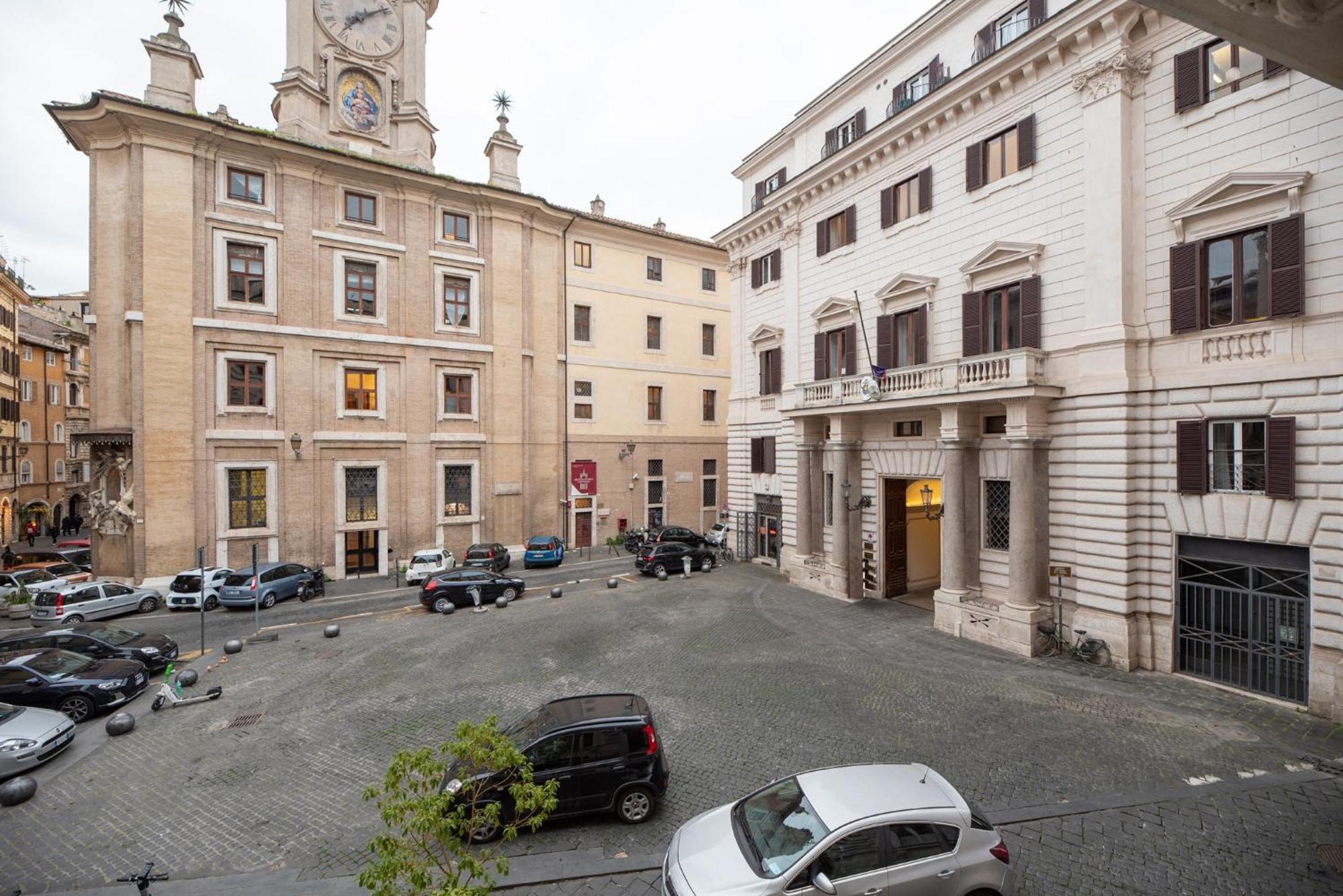 The Best In Rome Orologio Exteriör bild